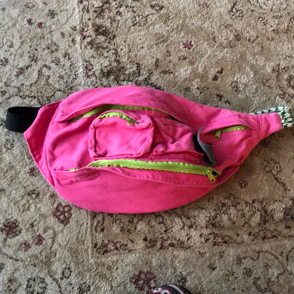 Kavu pink back pack! Lightly used.